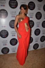 Mugdha Godse at Day 4 of lakme fashion week 2012 in Grand Hyatt, Mumbai on 5th March 2012 (169).JPG